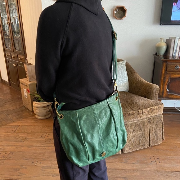 Fossil Crossbody - Picture 8 of 8